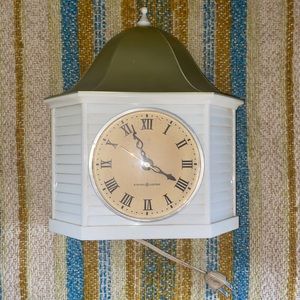 General Electric Vintage CUPOLA Electric Wall Mantle Clock GE USA Gold Dome Mid